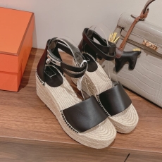 Hermes Sandals